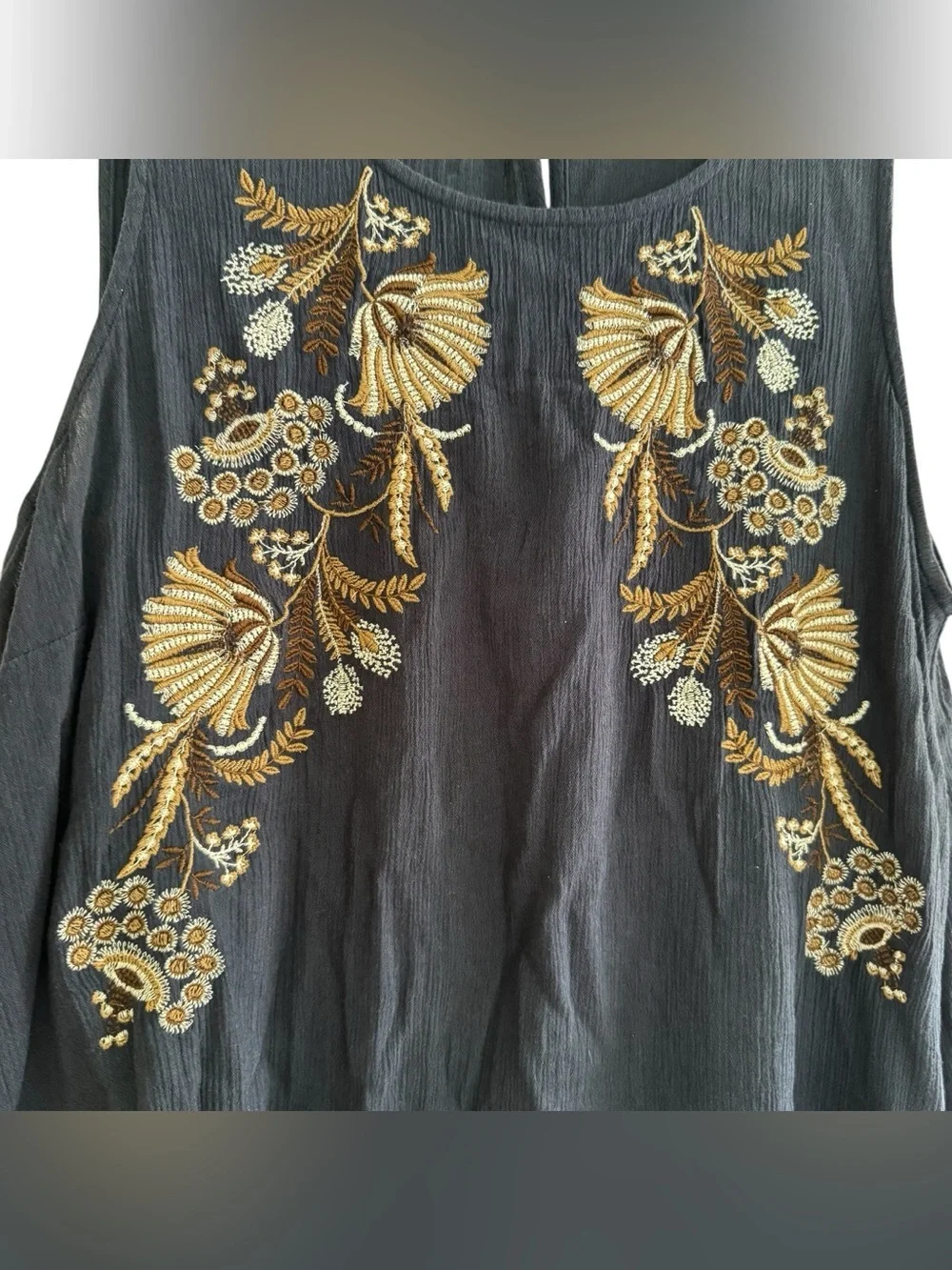 J. Jill Navy Blue Boho Floral Embroidered Crinkle Sleeveless Tunic Top MP - Picture 3 of 9